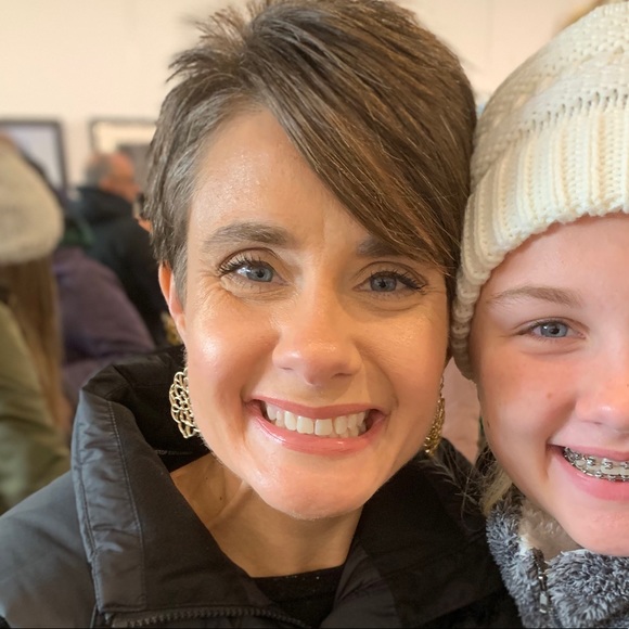 Meet your Posher, Irene - Picture 1 of 1